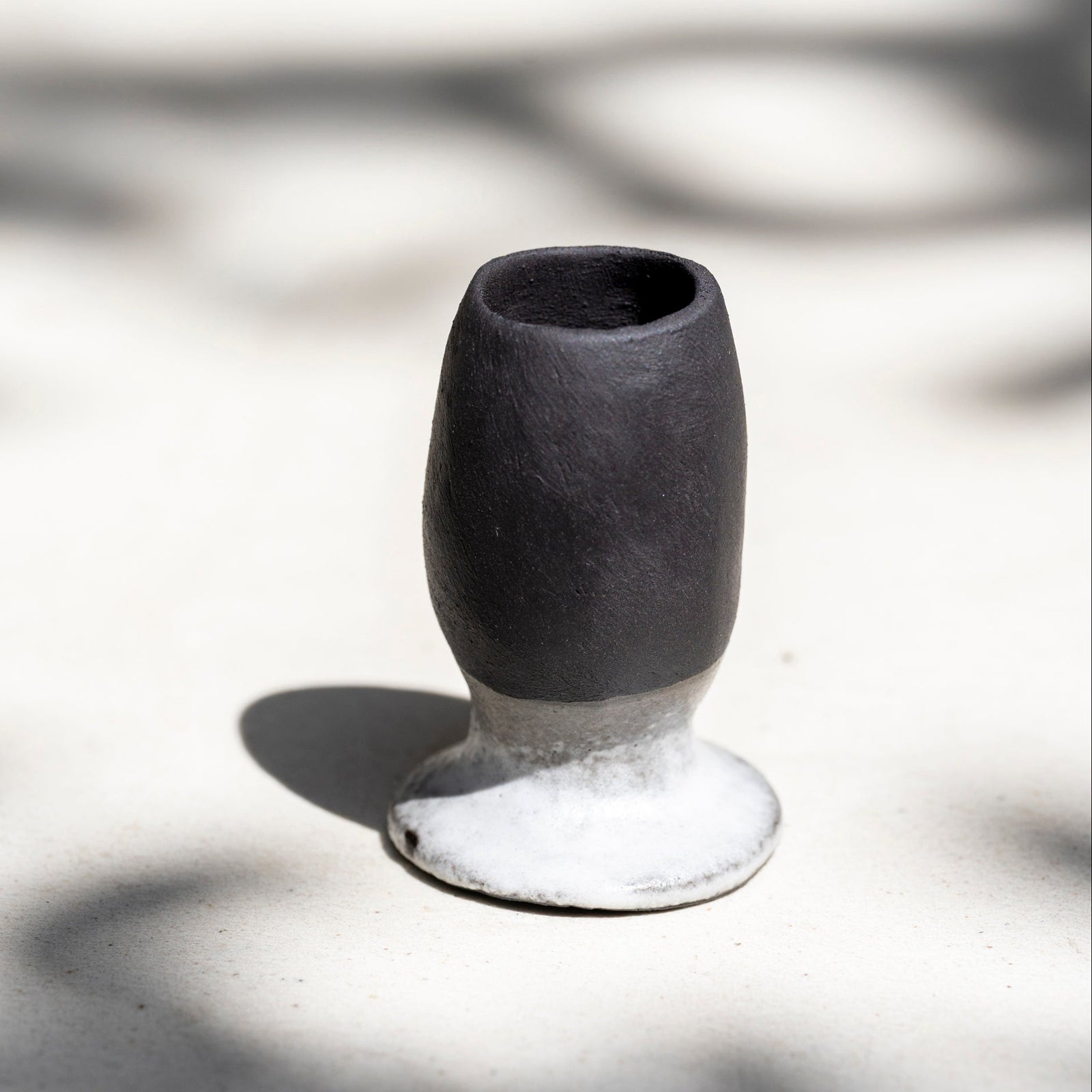  Handmade ceramic matcha whisk holder in black and white stoneware