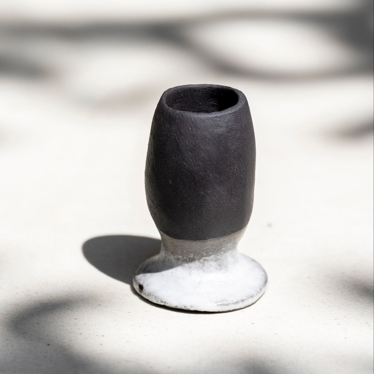  Handmade ceramic matcha whisk holder in black and white stoneware