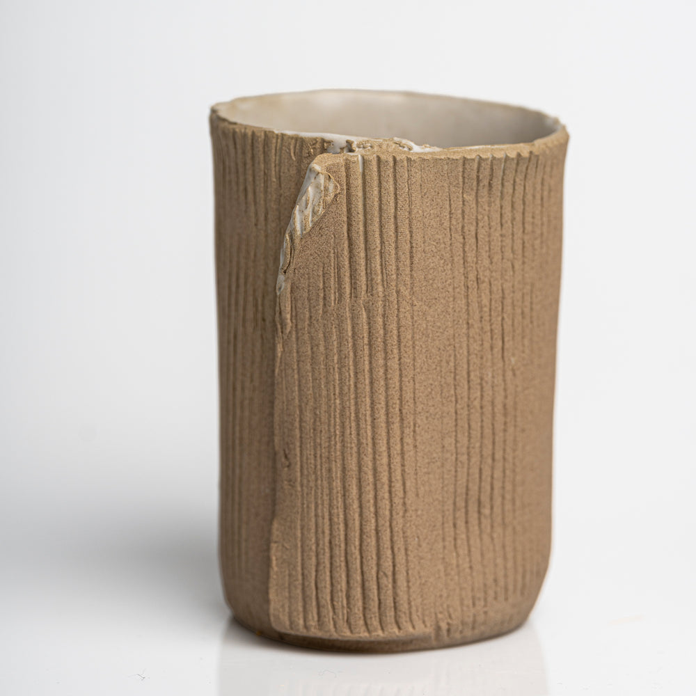 Handmade Short Corrugated Vase